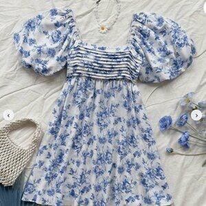 Mini Dress Blue White Vintage Cottage Floral Print Puff Sleeves Shirred Smocked